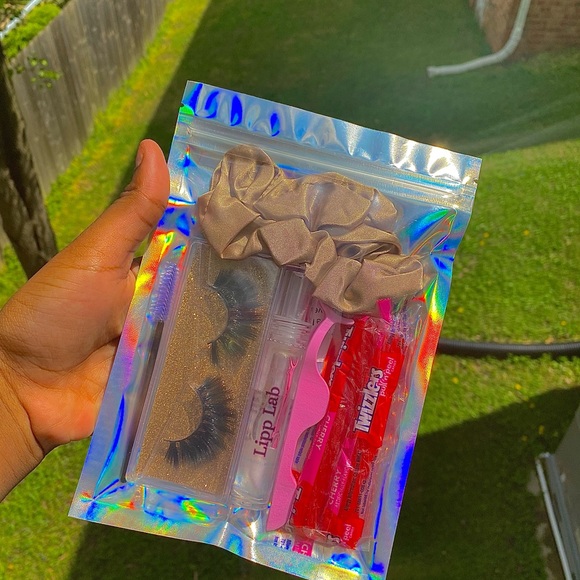 Lipp&lash package - Picture 3 of 5